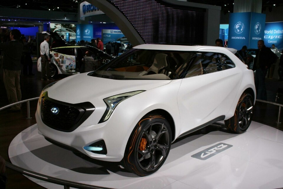 Design Review: Hyundai Curb concept 216077_68