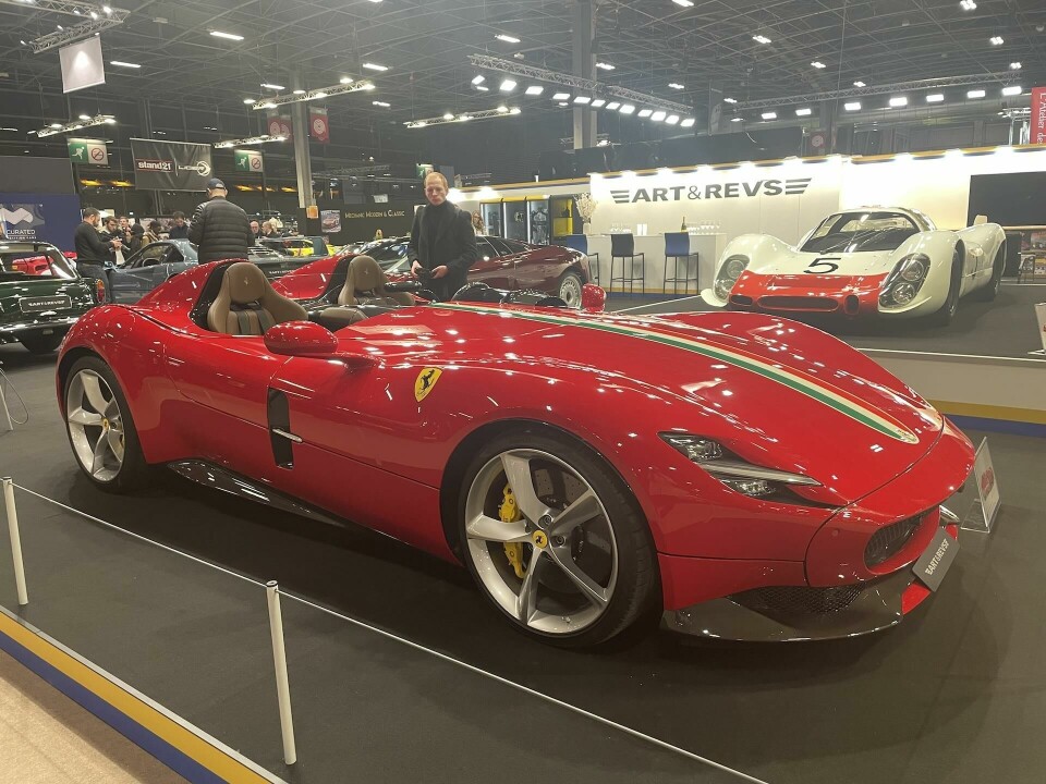 3. 2020 Ferrari Monza SP2 at Retromobile 2025 3. 2020 Ferrari Monza SP2 - ext side R - Retromobile 2025