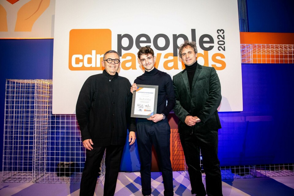 Peter Schreyer (left) with sketch battle winner Harry de la Rivière (centre) and CDN editor James McLachlan Peter Schreyer sketch battle winner Harry de la Riveira CDN_PeopleAwards-1