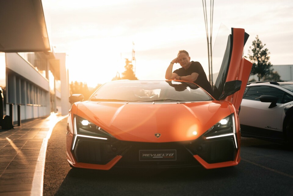 Car Design Review X: Mitja Borkert, Lamborghini DPS 1 Mitja Borkert - Portrait low sun (my preference)