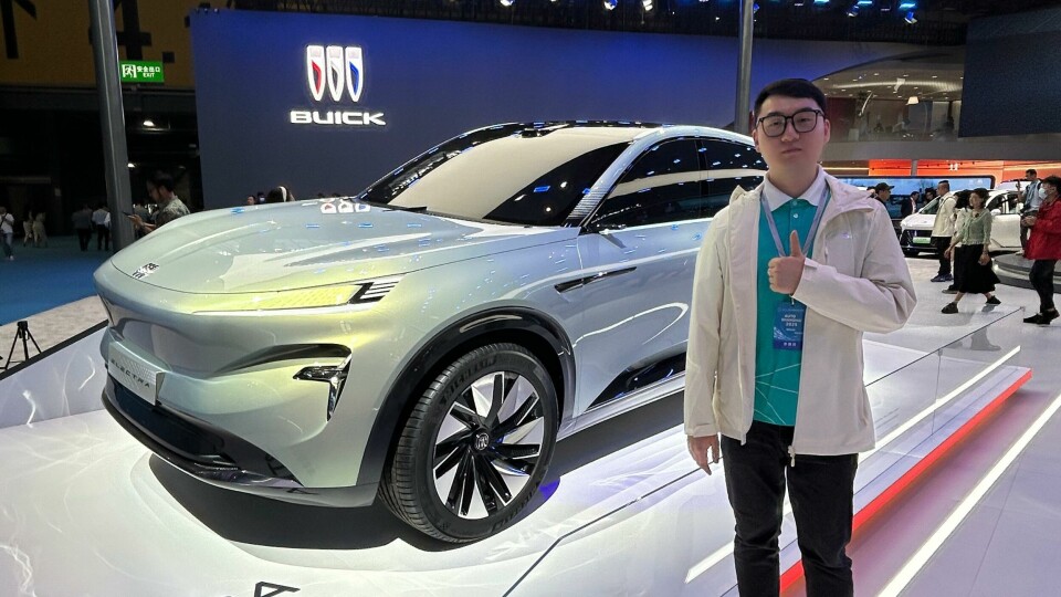 Xiyuan Zhu, Patac exterior design, on the Buick stand Xiyuan Zhu Patac exterior designer on the Buick stand