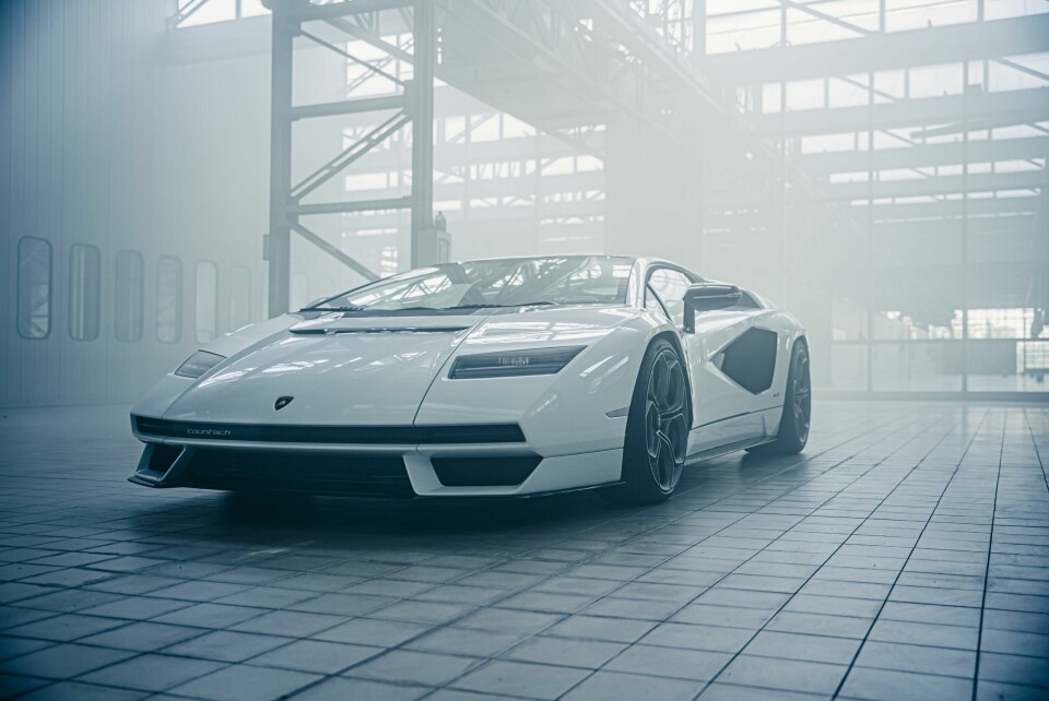 Lamborghini Countach: the challenge of reinventing an icon Lamborghini Countach hero