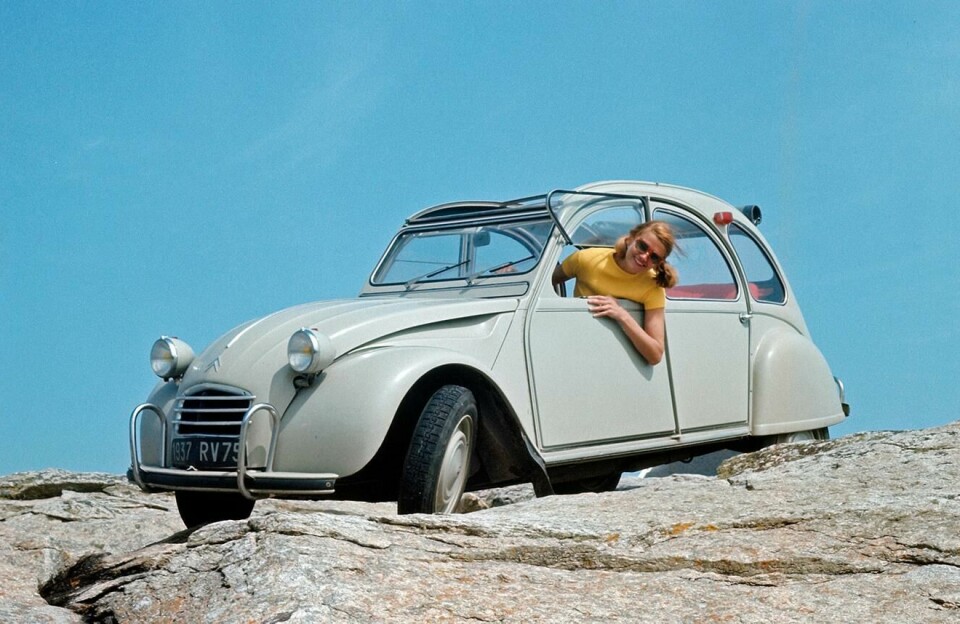 Is the Ami the real 2CV successor? low res citroen_2cv