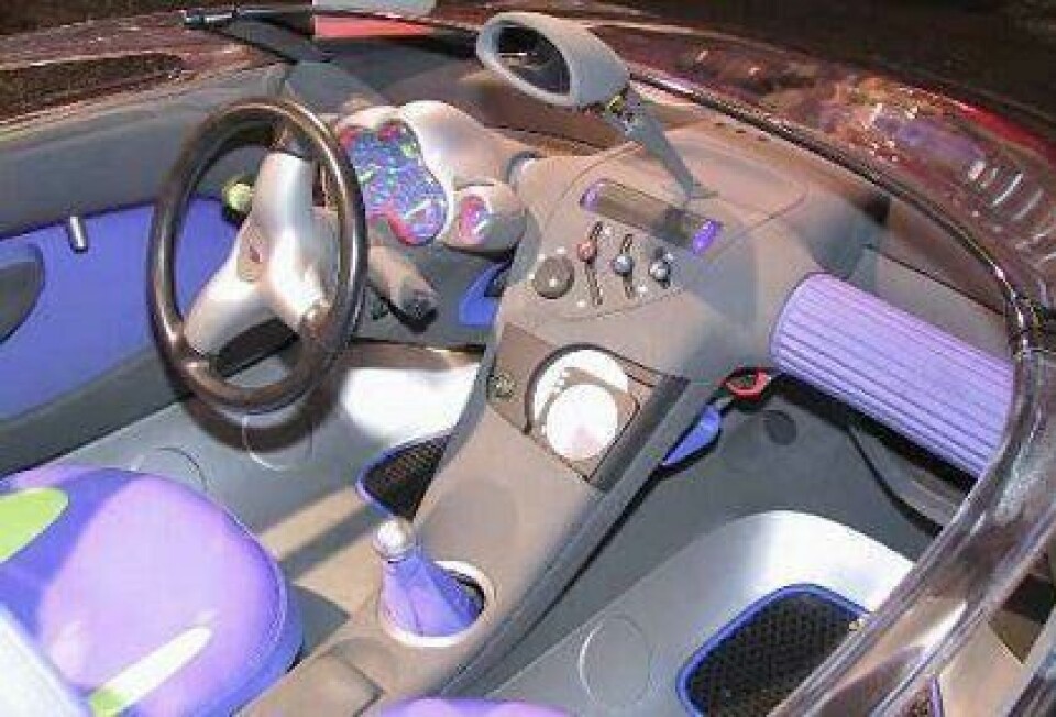 Interior of the Ford Zig Ford Zig Zag 11