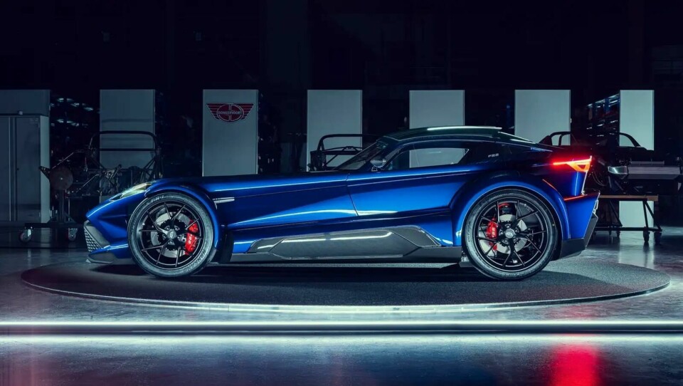 Inside Donkervoort: agile cars, agile design Donkervoort F22 side 2