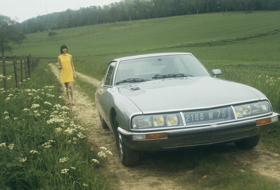 The fully enclosed face of the Citroen SM The Citroen SM