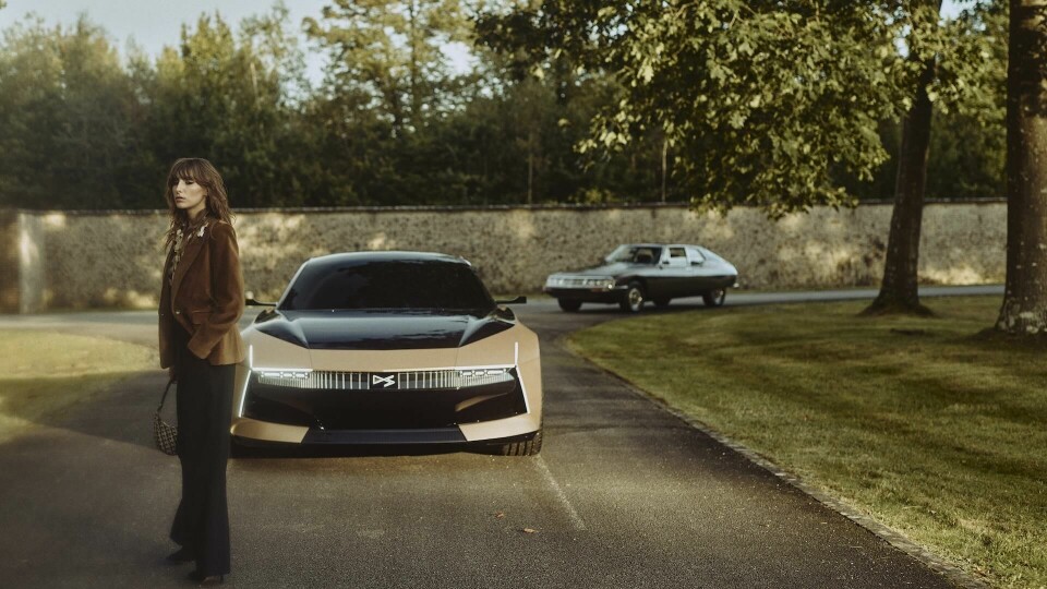 The muscular stance of the new SM Tribute concept DS_SM_TRIBUTE_1645@W.Bonbon