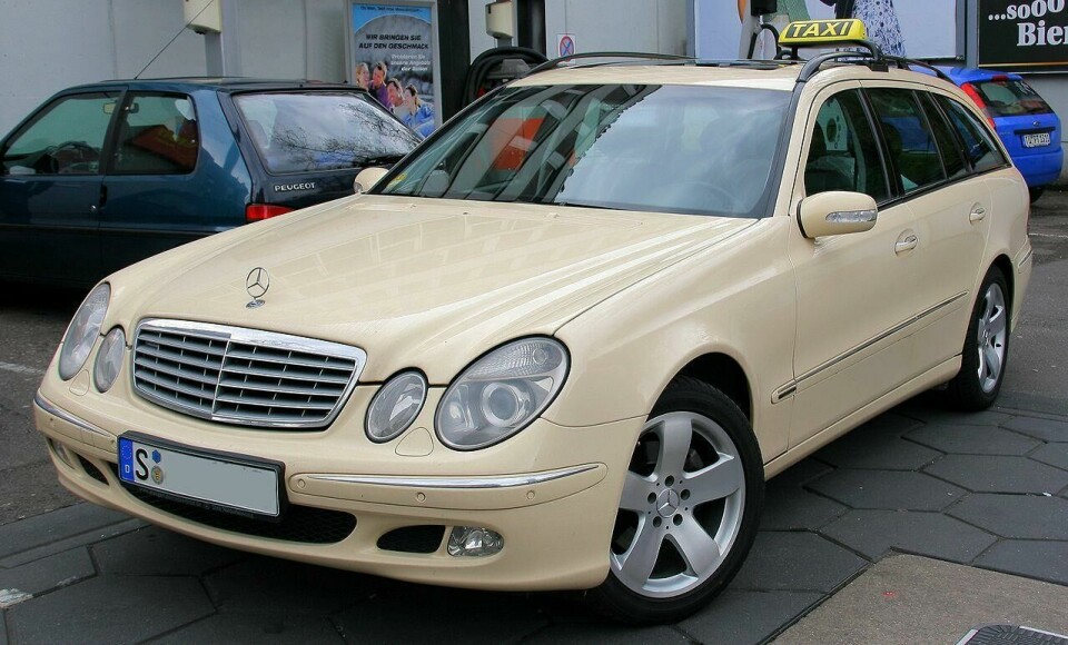Mercedes E-Class Taxi Mercedes E-Class Taxi