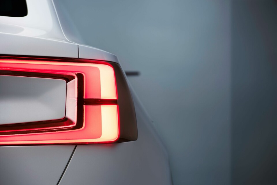 Vertical tail lamps of the 2016 Volvo Concept 40 190838_Volvo_Concept_40_2_detail