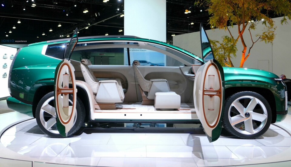 Inside the Hyundai Seven concept Hyundai Seven concept open doors HERO