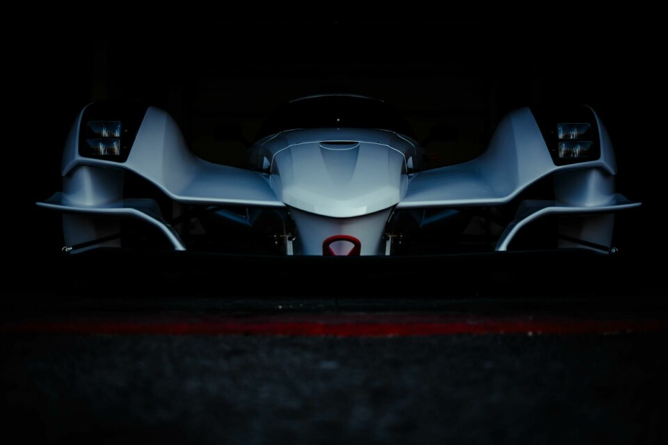 Frank Stephenson teams up with Praga Cars _MR76048