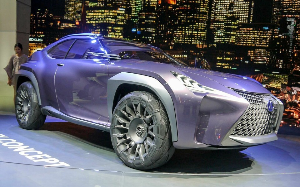 Paris 2016: Lexus UX offers ideas aplenty Lexus Ux 1