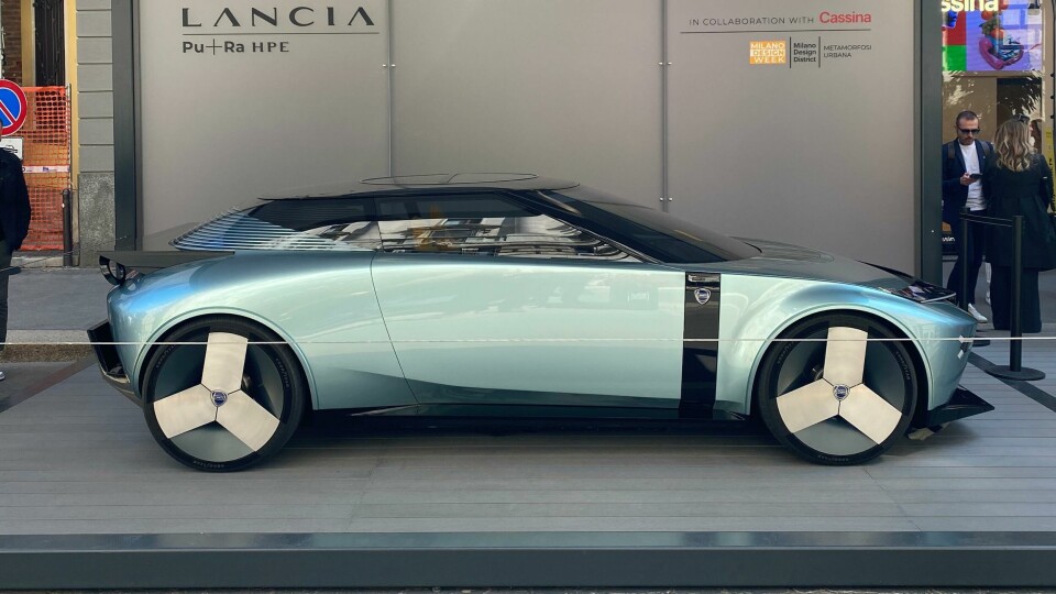 Lancia’s Pop-Up Concept Car New Lancia Hero