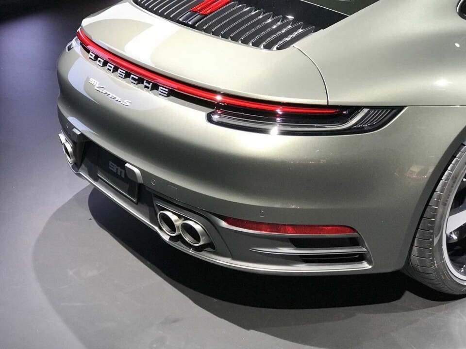 LA 2018: Porsche 911 (992) IMG_2382.jpg