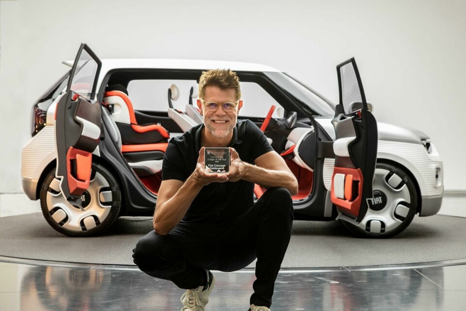 CDN’s Production and Concept Car Award winners for 2019 02_Klaus Busse with CDN award lr