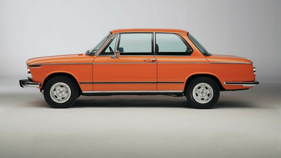 Iconic BMW designs: the 2002tii BMW 2002Tii side