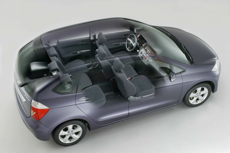 Driven: Honda FRV 118224_68