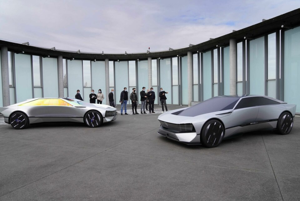 Clean surfacing, sharp lines – a sign of where Peugeot design is headed? Peugeot Inception concept2859