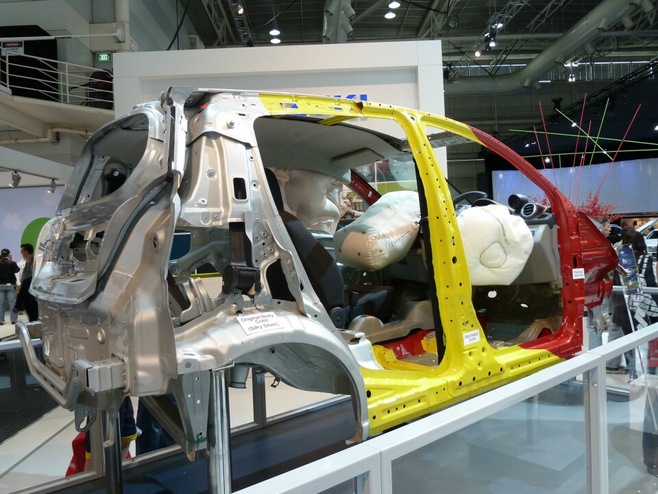 Suzuki Alto Body-in-White showing various types of steel used for passenger safety 12-Suzuki Alto Body-in-White