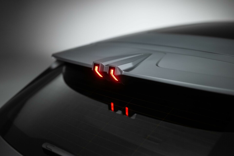 Omoda 9 exterior spoiler light detail Omoda 9 exterior spoiler lights