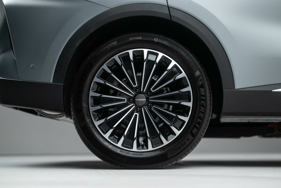 Omoda 9 wheel design Omoda 9 wheel design