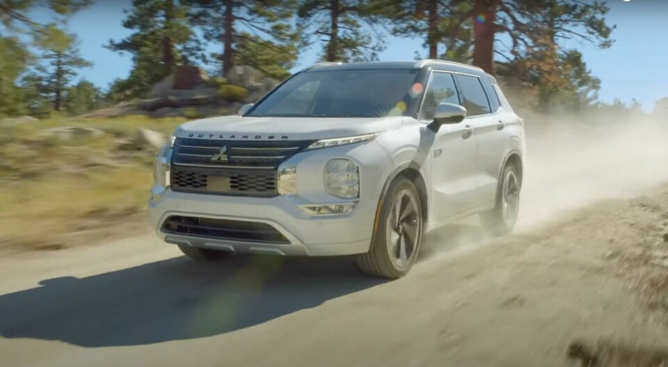 Mitsubishi reveals next-gen Outlander PHEV Mitusbishi Outlander 2023.40.08