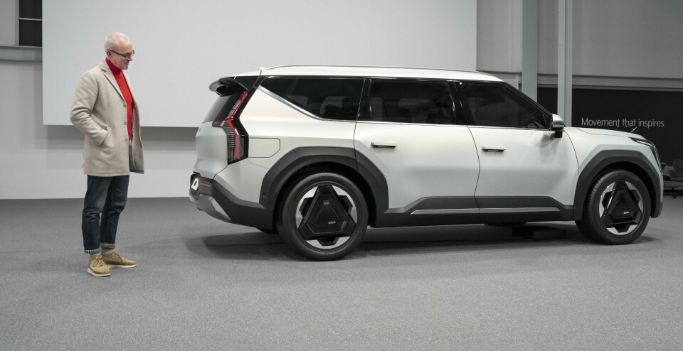 First Sight: Kia EV9 heralds Karim Habib’s new design strategy Kia EV9 Guy hero shot