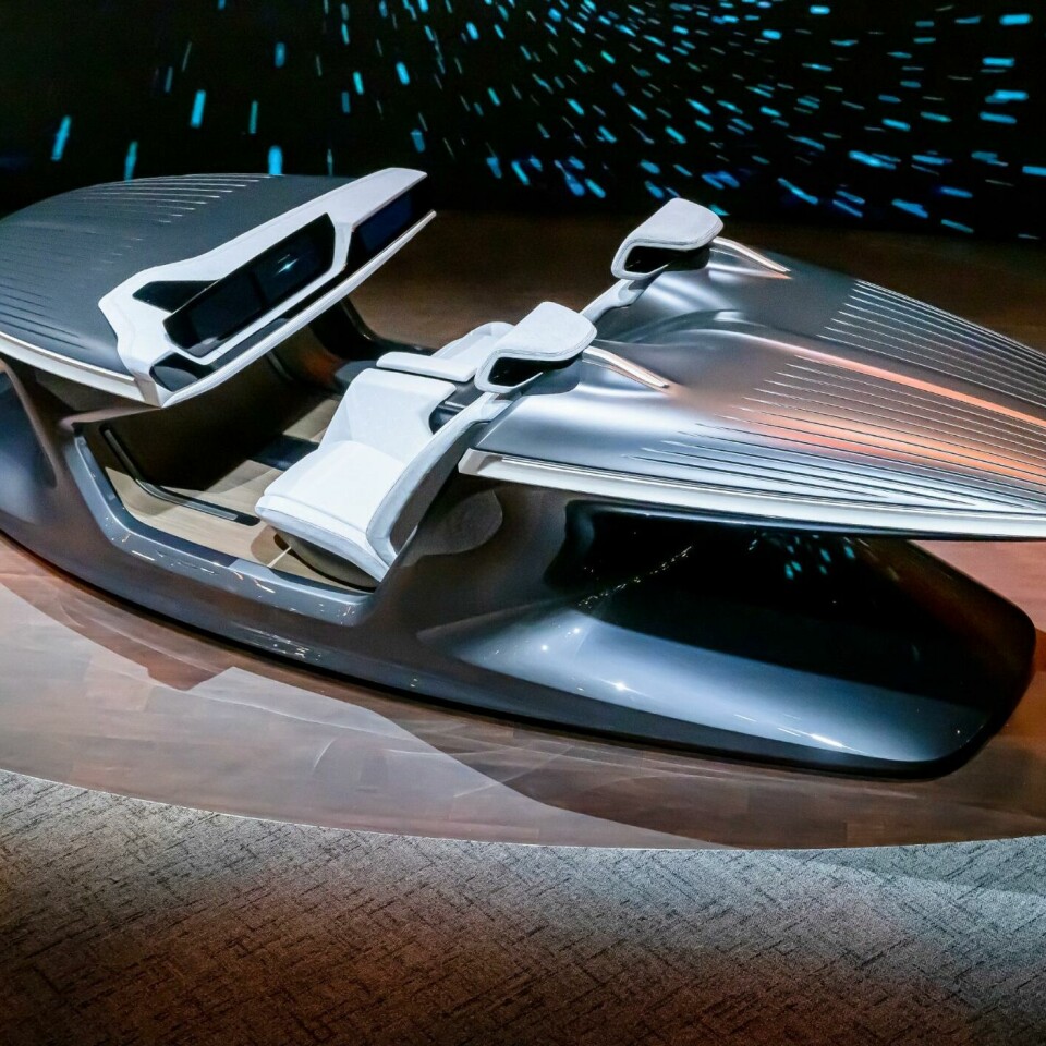 How will autonomous driving shape car design? Chrysler Synthesis