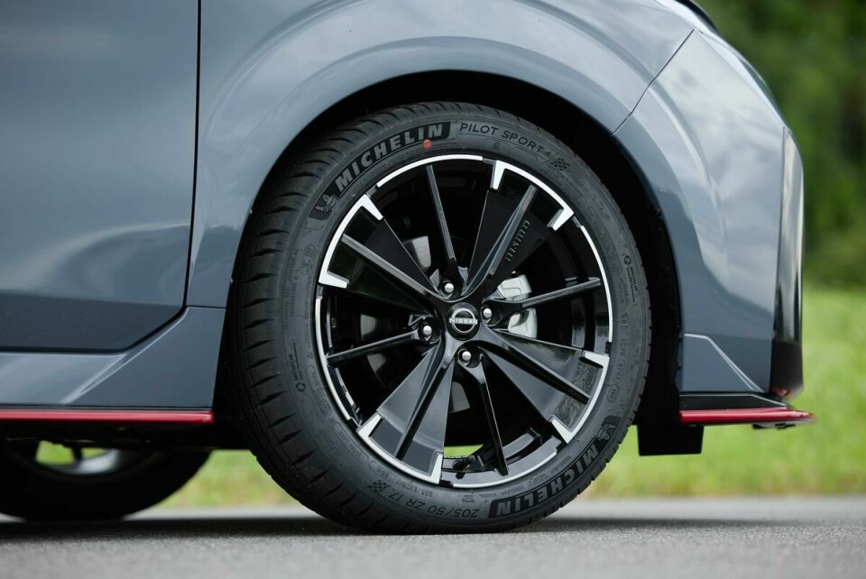 Percieved quality targets vary between segment, brand and region 0701 NISSAN AURA NISMO_025-1200x800