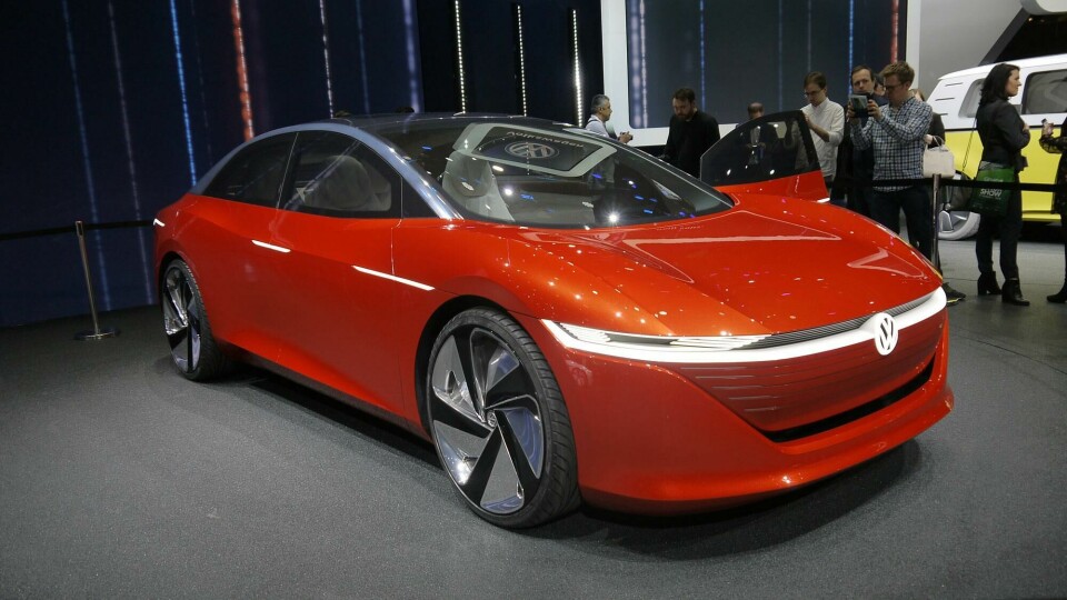 Geneva 2018: VW’s Klaus Bischoff on the I.D. Vizzion vw-id-vizzion-front-quarter.jpg