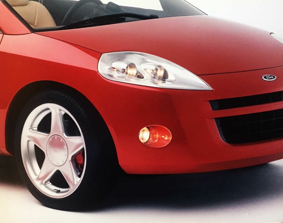 CCotW: Ford Libré (1998) Libre Headlamp Det.jpg