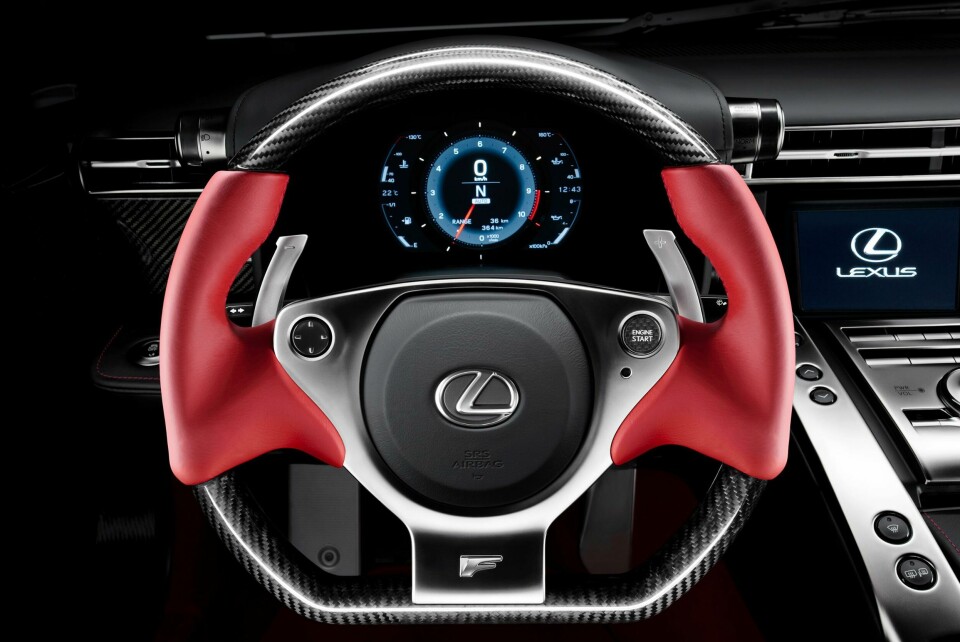 Lexus LFA Dials (2010) LFA dials 1.jpg