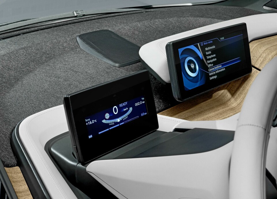 All the tech one might need BMW i3 90129208-highRes.jBMW i3 g