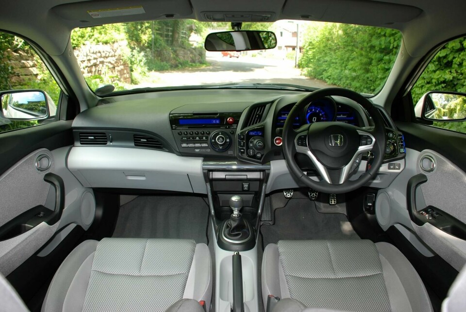 Driven: Honda CR-Z 196962_68-1