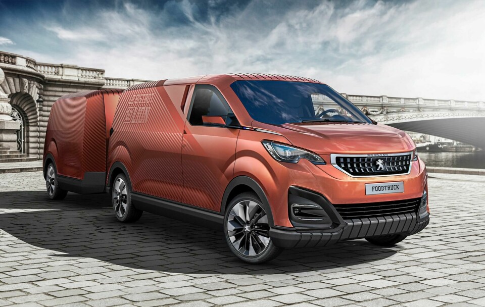 Design Development: Peugeot Traveller and iLab Peugeot Traveller 2