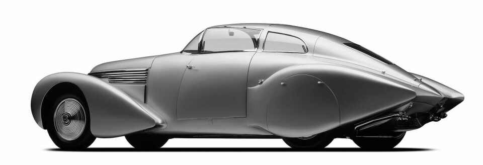 Hispano Suiza returns (again) (twice) Design inspiration for Hispano Suiza Carmen - 1938 Hispano Suiza Dubonnet Xenia - r3q.jpg