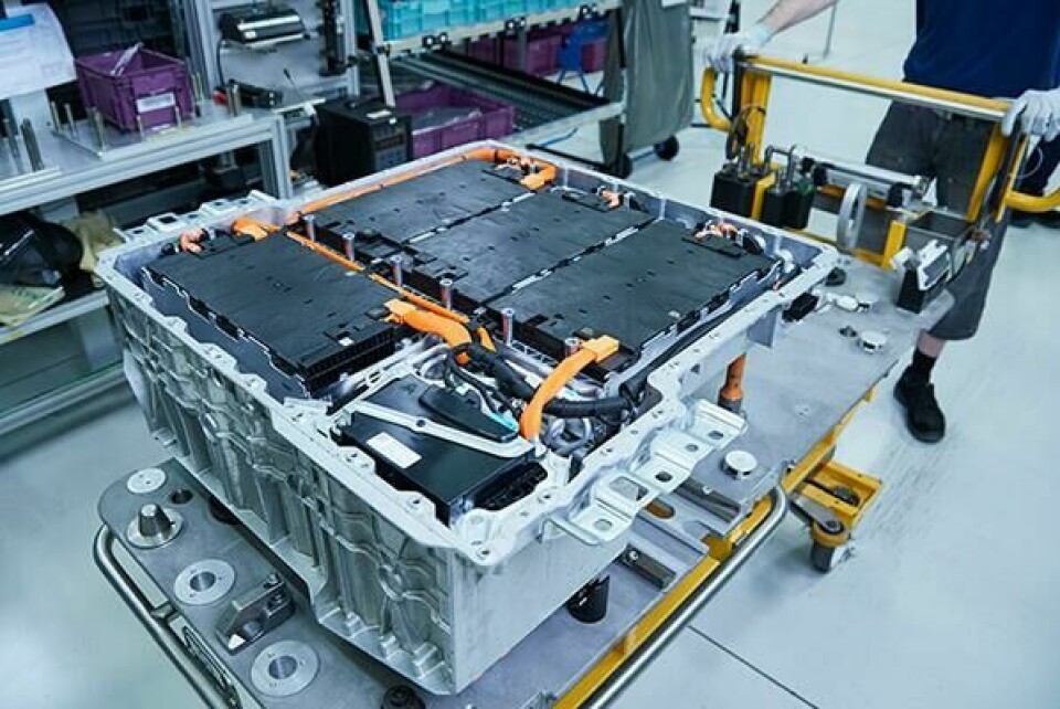 The cost of developing and manufacturing batteries is a barrier to entry for start-ups and established brands. Dyson’s plans for solid-state batteries were likely years of R&D away from reality KN_highRes