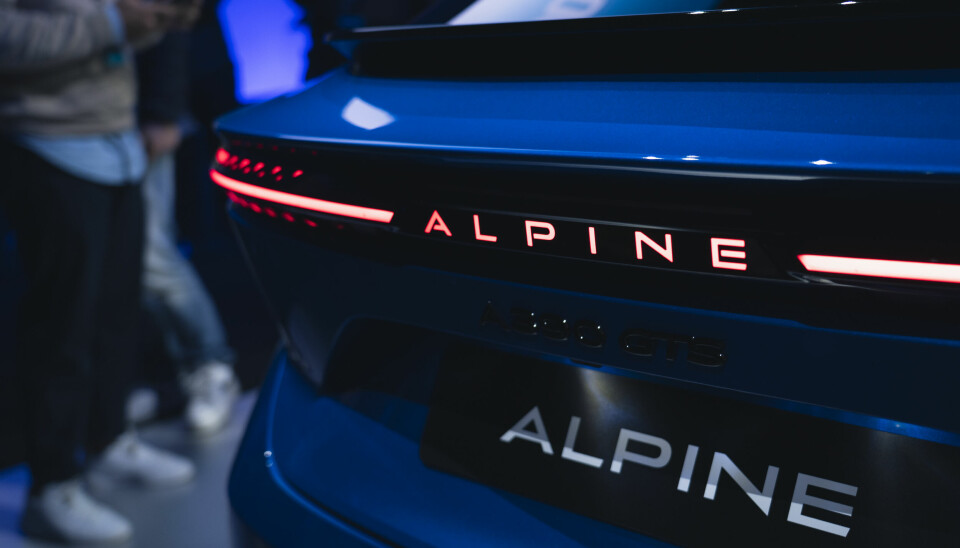 Alpine A390 rear mask