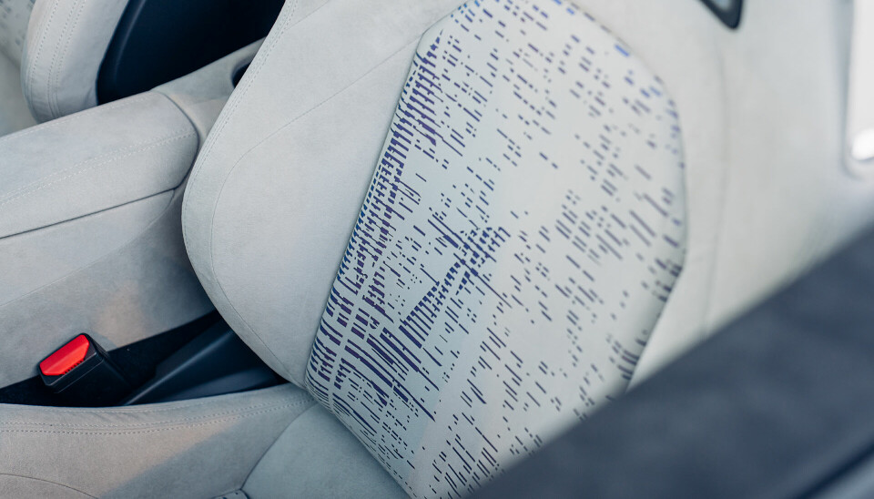 Laser-etched detailing