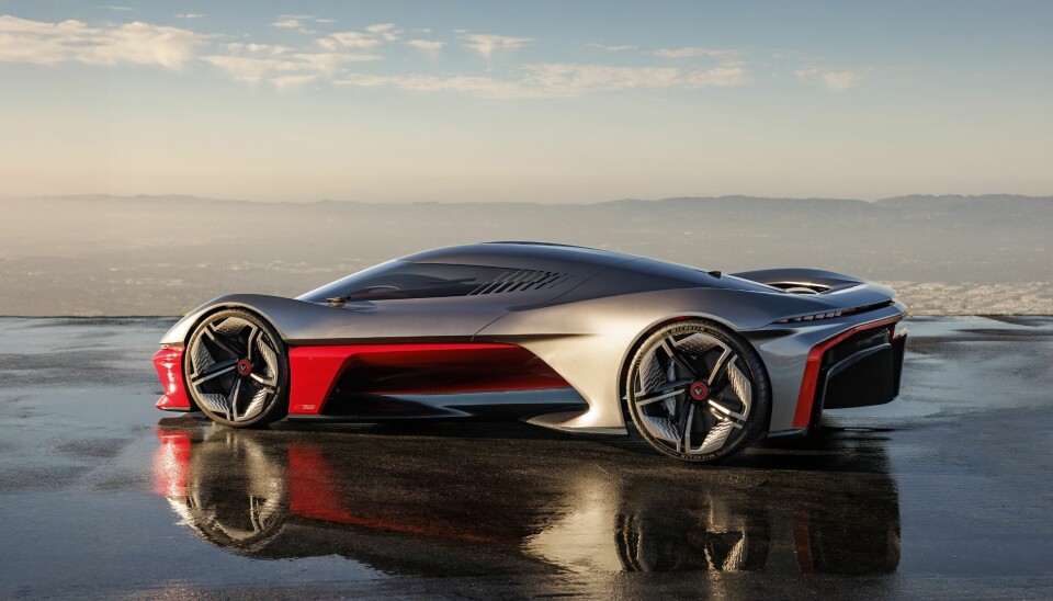 The California Corvette follows the earlier UK-designed show car